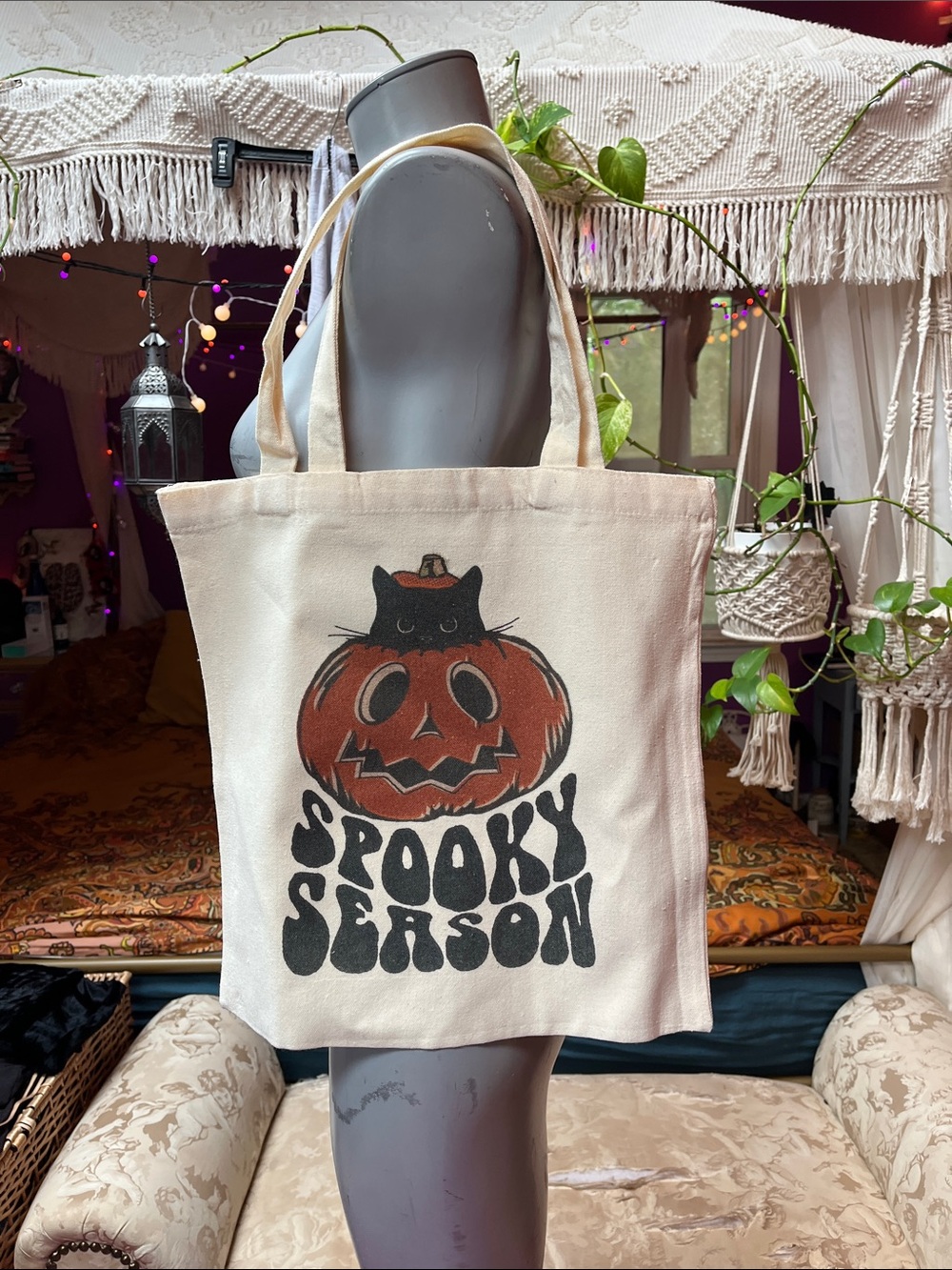 Spooky season cat pumpkin tote bag